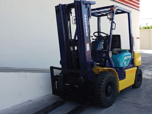 Forklift standby (โกดังหนองจอก)